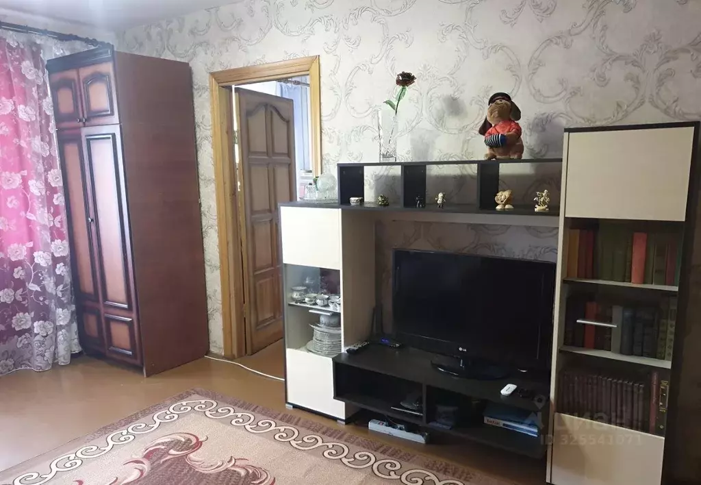 Комната Кемеровская область, Новокузнецк Октябрьский просп., 39 (17.0 ... - Фото 1