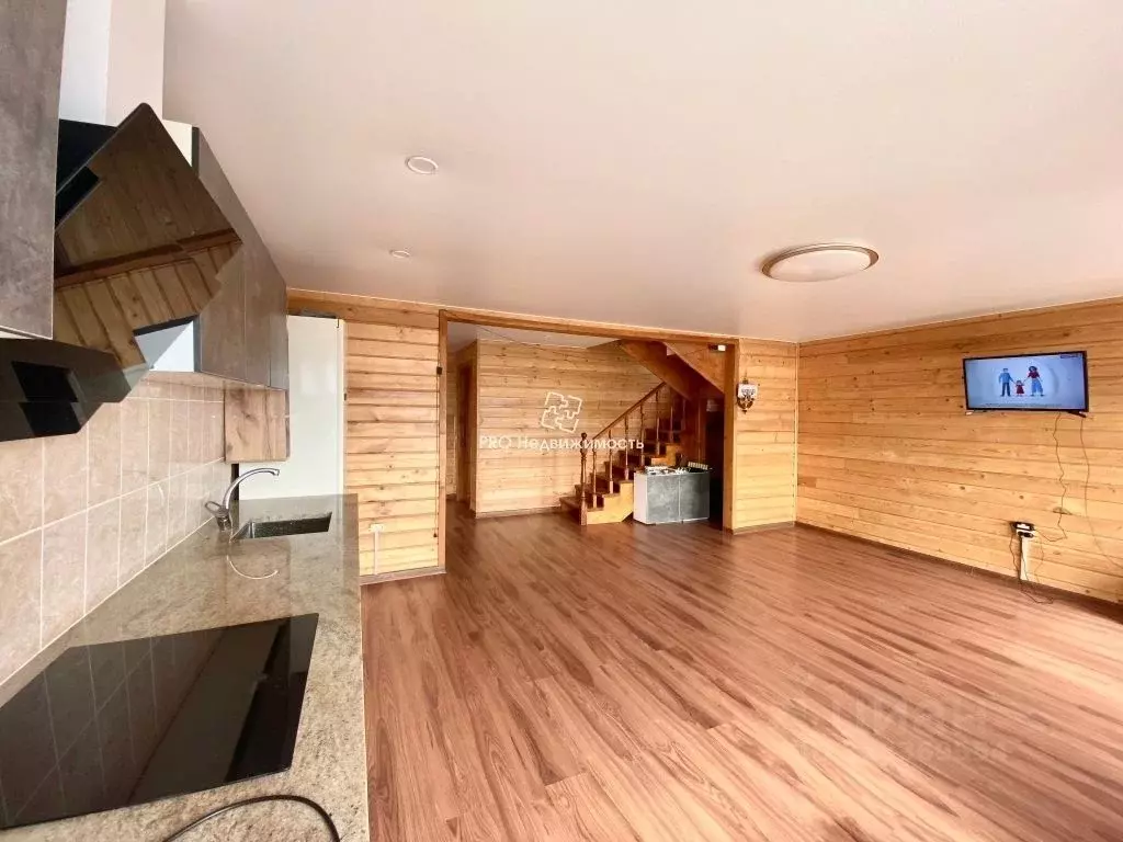 Дом в Крым, Ялта муниципальный округ, с. Оползневое ул. Князя ... - Фото 1