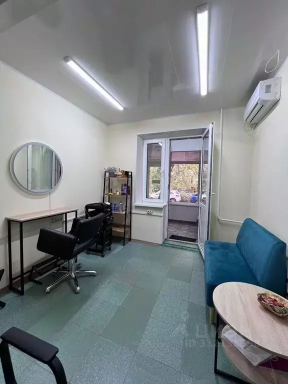 Помещение свободного назначения в Воронежская область, Воронеж наб. ... - Фото 1