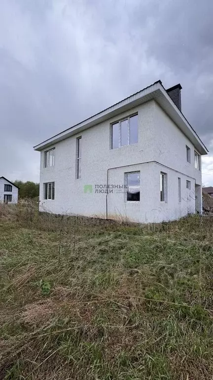 Дом в Башкортостан, Уфа городской округ, д. Ветошниково  (240 м) - Фото 0