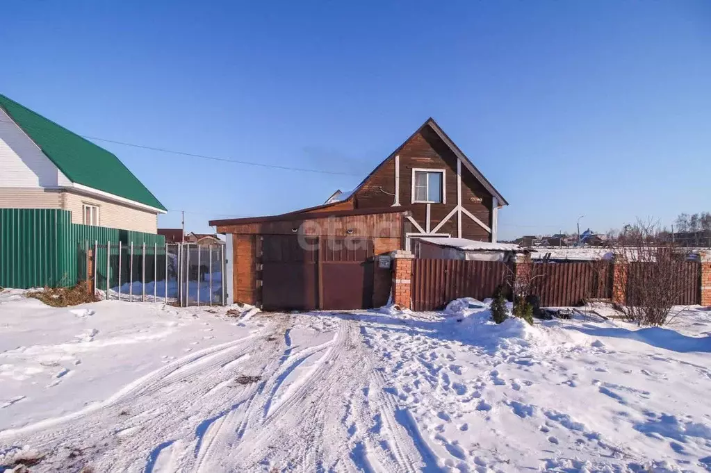 Дом в Алтайский край, Барнаул городской округ, с. Власиха, Октябрьский ... - Фото 0