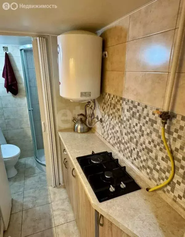 1-комнатная квартира: Евпатория, улица 13 Ноября, 8 (90 м) - Фото 2