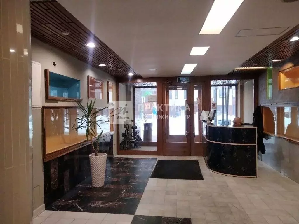 Продается 1-комнатная квартира - Фото 1