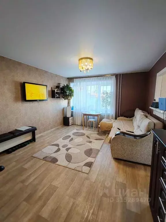 3-к кв. Чувашия, Новочебоксарск ул. 10-й Пятилетки (59.8 м) - Фото 0
