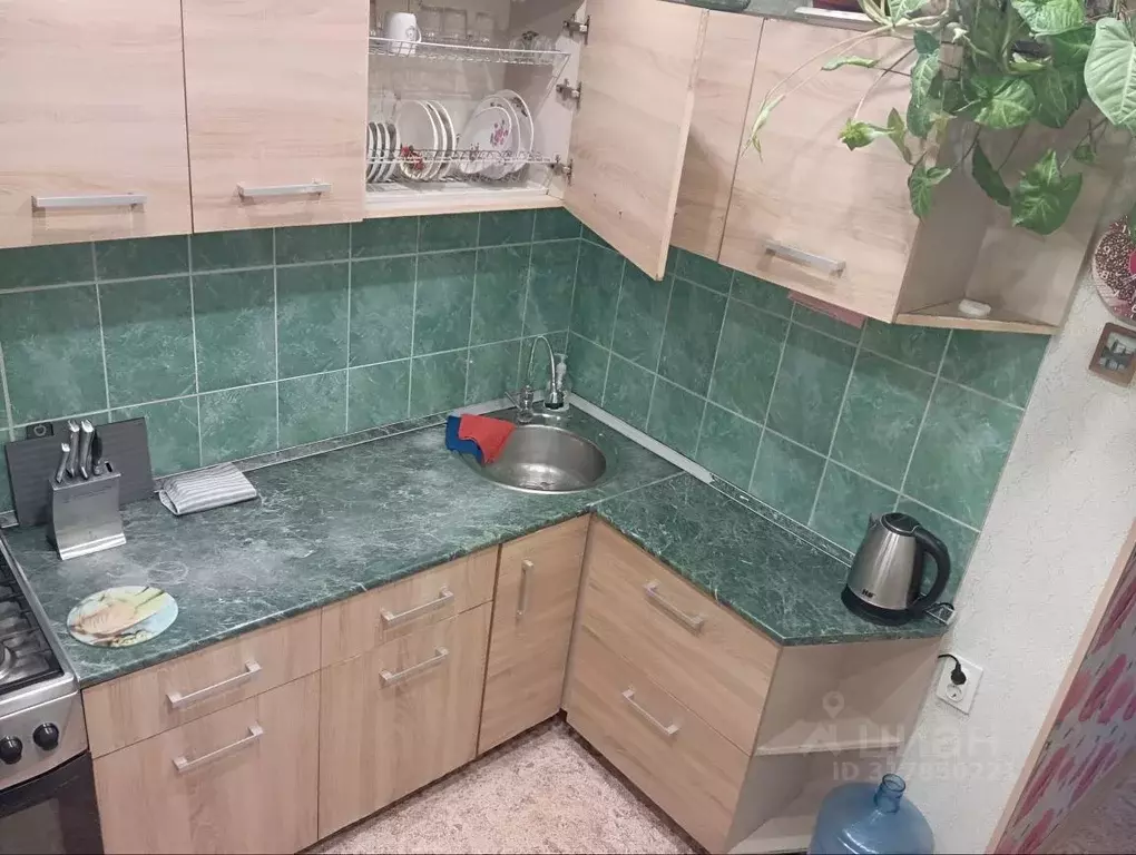 2-к кв. Челябинская область, Челябинск ул. Барбюса, 75 (45.0 м) - Фото 0
