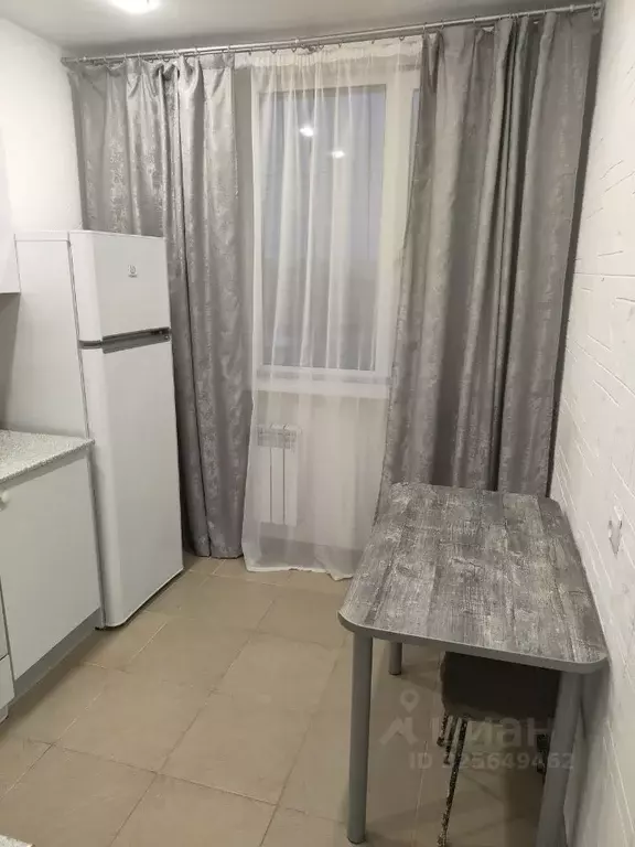 1-к кв. Самарская область, Тольятти 15-й кв-л, бул. Космонавтов, 7 ... - Фото 2