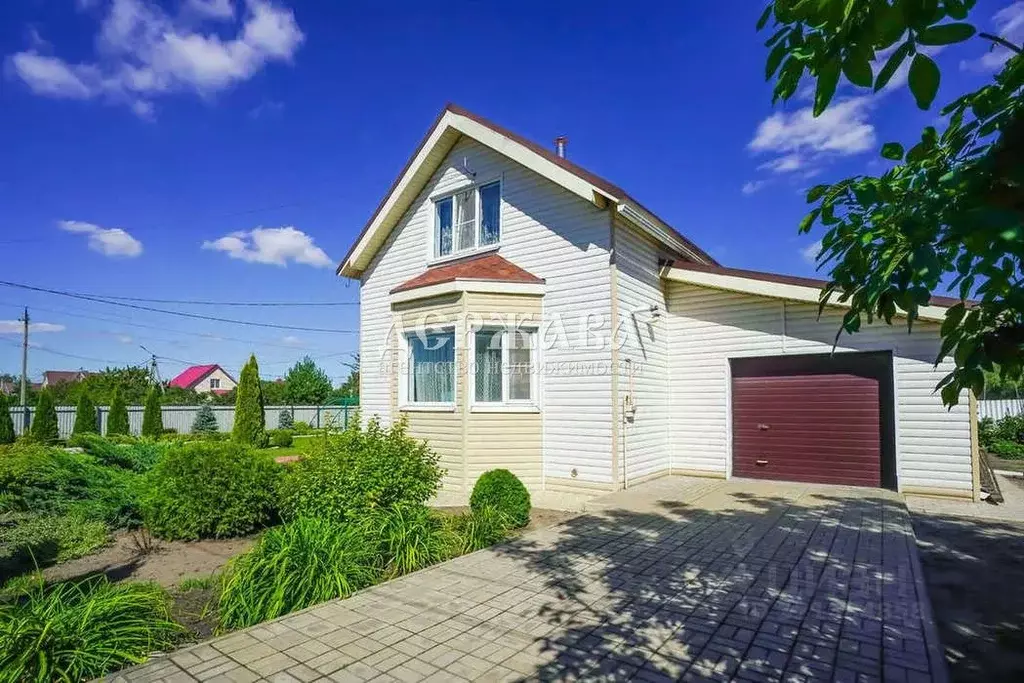 Дом в Белгородская область, Старооскольский городской округ, с. ... - Фото 1