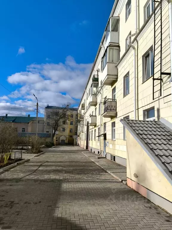 3-к кв. Смоленская область, Смоленск Колхозная пл., 6 (87.2 м) - Фото 1