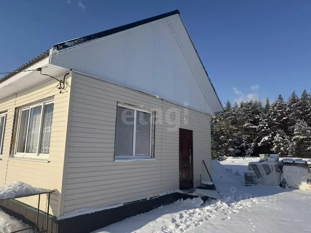 Дом в Белгородская область, Старооскольский городской округ, с. ... - Фото 2