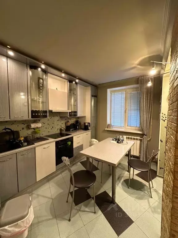 3-к кв. Московская область, Химки ул. Панфилова, 4 (78.0 м) - Фото 2