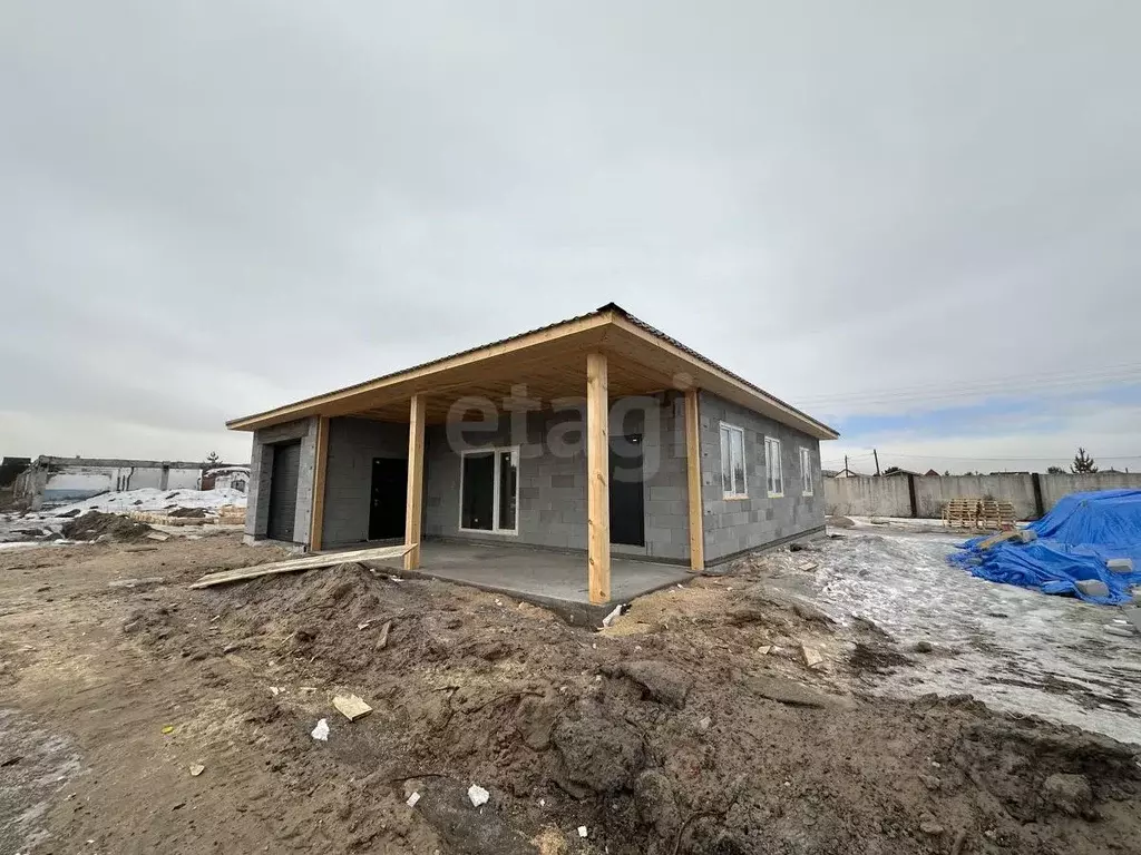 Дом в Бурятия, Улан-Удэ ул. Боярская Слобода (120 м) - Фото 1