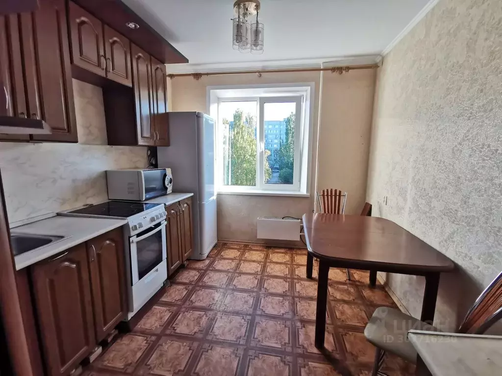 2-к кв. Самарская область, Тольятти ул. Дзержинского, 11 (50.0 м) - Фото 2