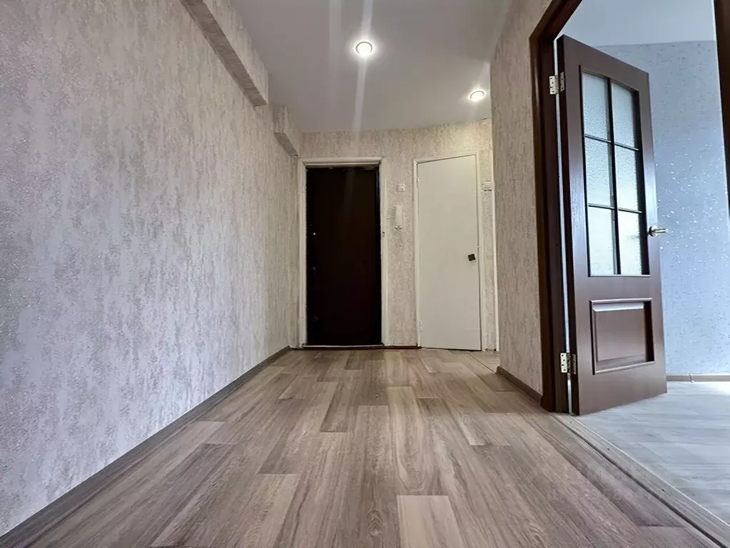 2-к кв. Тверская область, Конаково ул. Энергетиков, 18 (42.0 м) - Фото 2