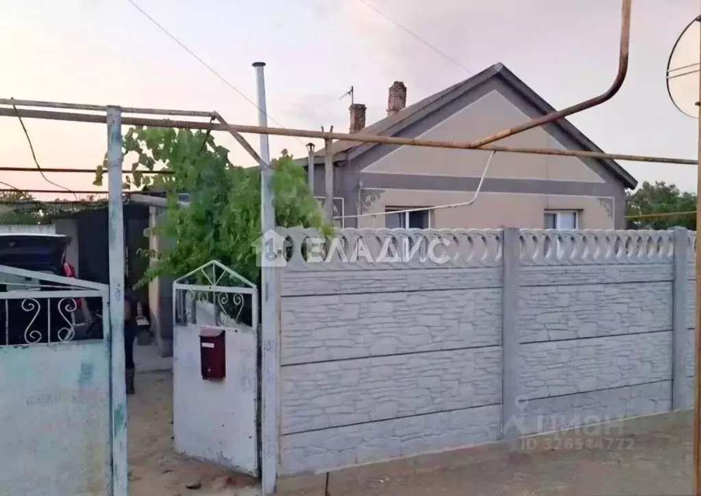 Дом в Крым, Раздольненский район, Кукушкинское с/пос, с. Кукушкино ул. ... - Фото 2