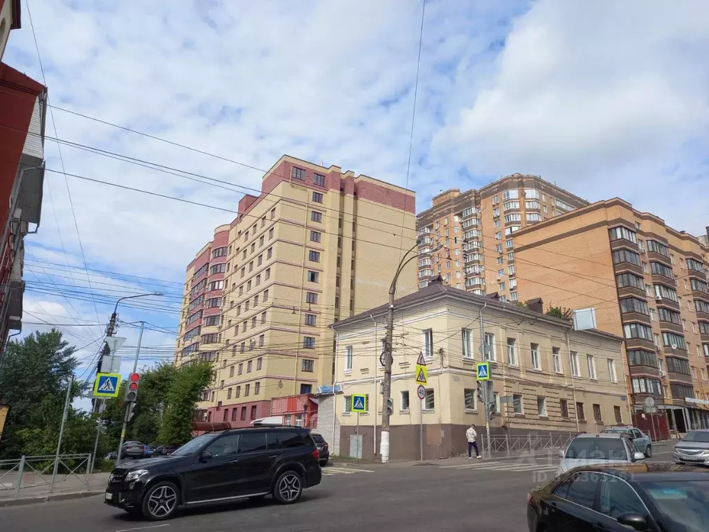 2-к кв. Курская область, Курск ул. Марата, 21 (98.0 м) - Фото 0