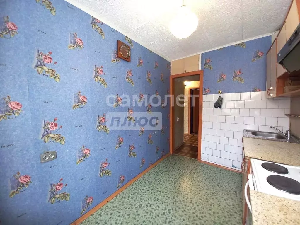 3-к кв. Алтайский край, Заринск ул. Металлургов, 17 (59.4 м) - Фото 0