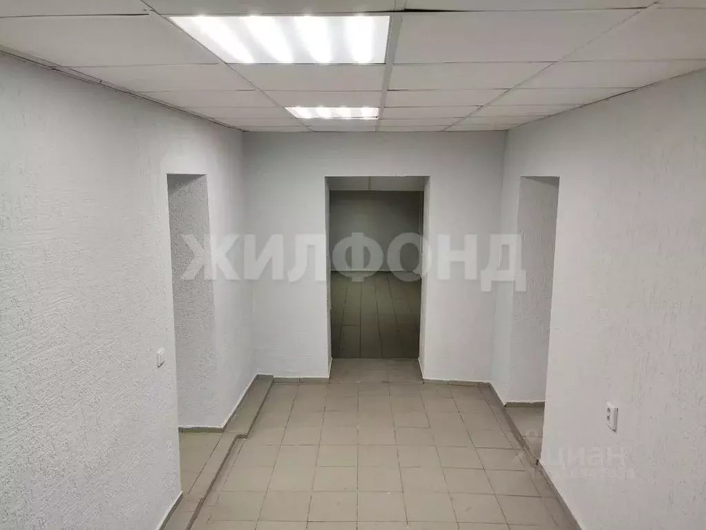 Помещение свободного назначения в Томская область, Томск Картасный ... - Фото 1
