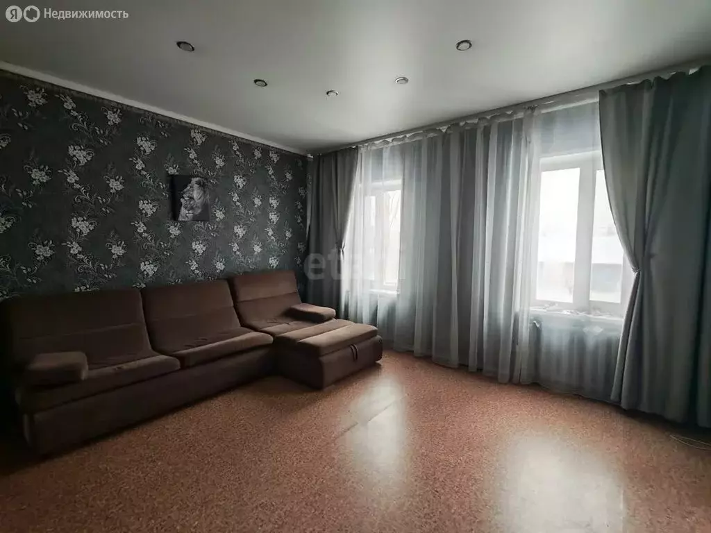 3-комнатная квартира: Абакан, Минусинская улица, 130 (71.7 м) - Фото 2