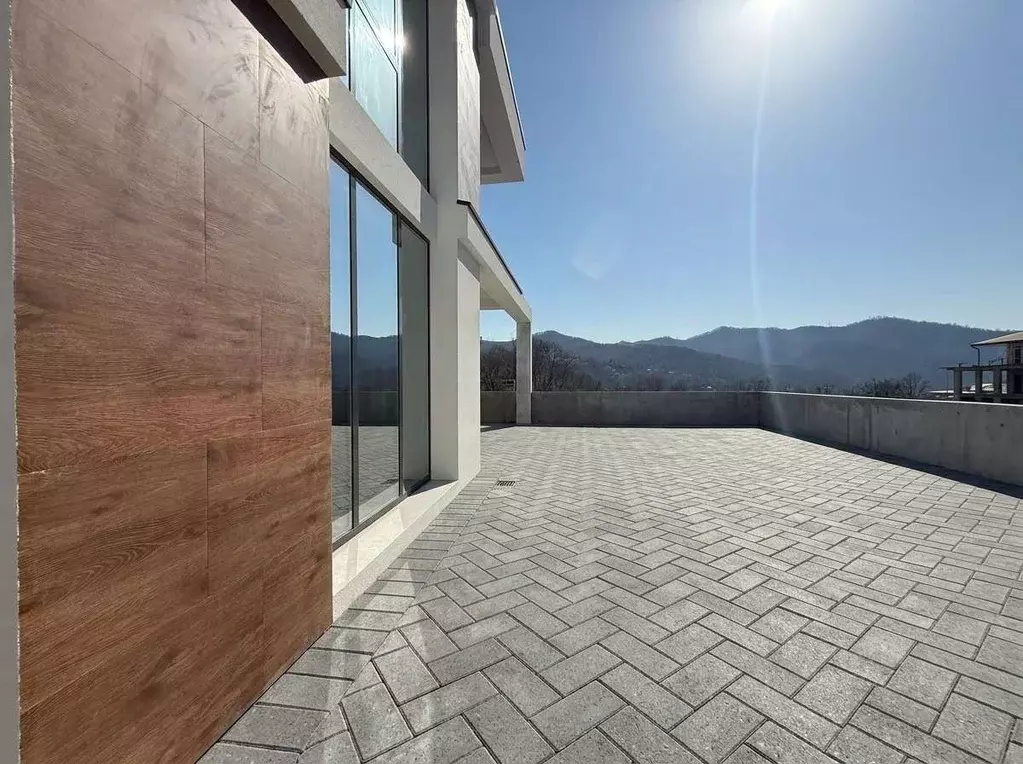 Дом в Краснодарский край, Сочи городской округ, с. Казачий Брод ул. ... - Фото 2