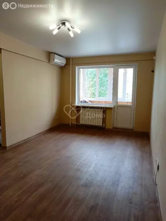 1-комнатная квартира: Волгоград, улица Козьмы Минина, 12 (32 м) - Фото 1