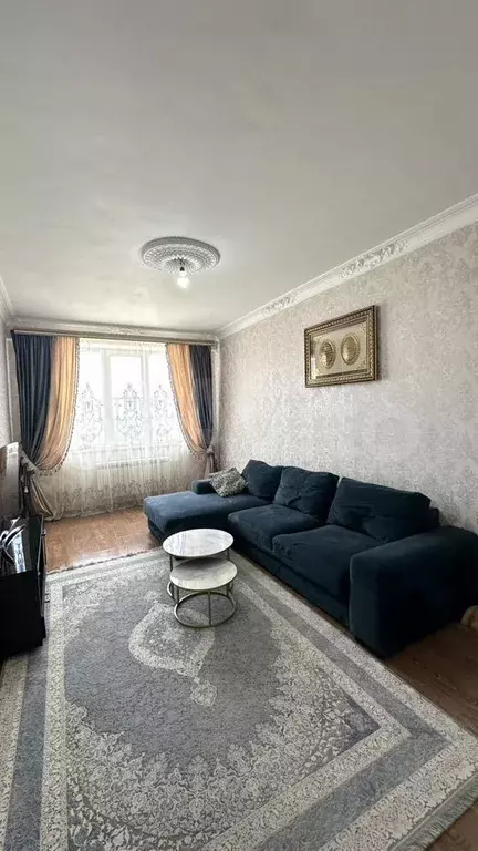 2-к. квартира, 70 м, 10/11 эт. - Фото 1