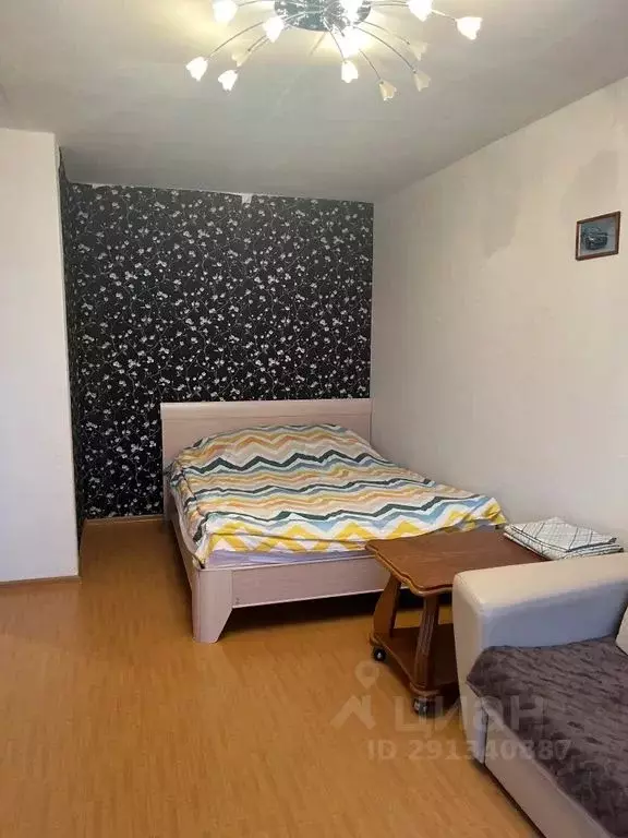 1-к кв. Удмуртия, Глазов ул. Кирова, 10А (30.0 м) - Фото 0