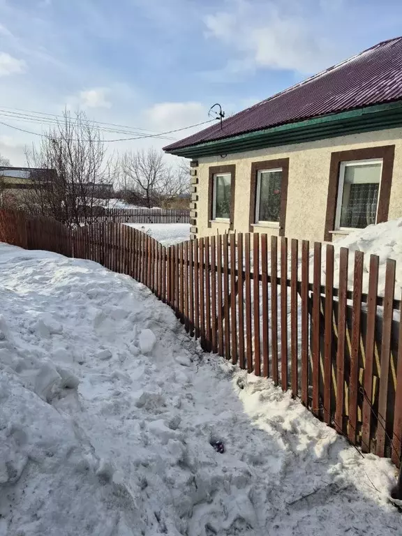 Дом в Кемеровская область, Кемерово ул. Бетховена (60 м) - Фото 1