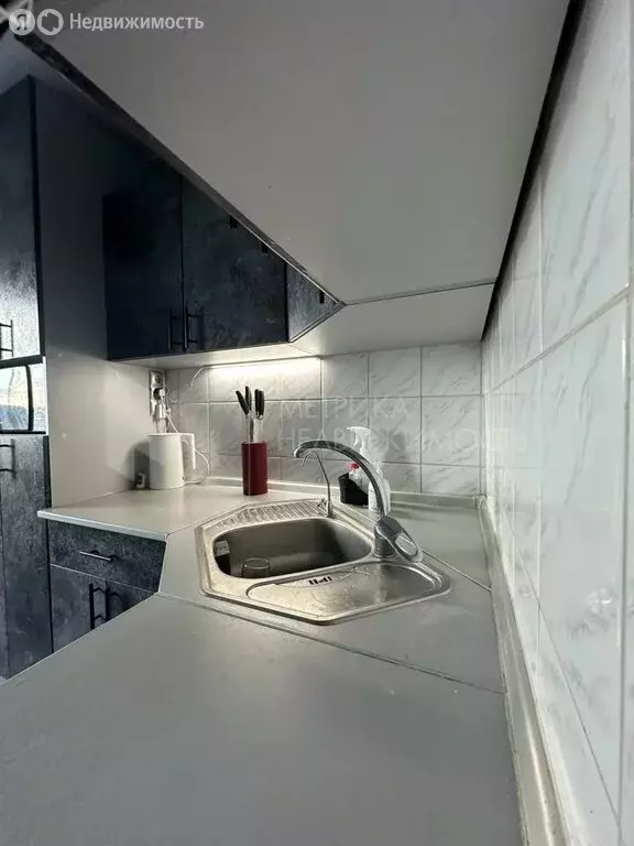3-комнатная квартира: Тюмень, Олимпийская улица, 49 (63.9 м) - Фото 1