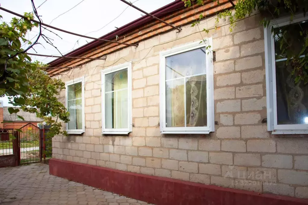 Дом в Краснодарский край, Славянск-на-Кубани Выгонная ул. (47 м) - Фото 1