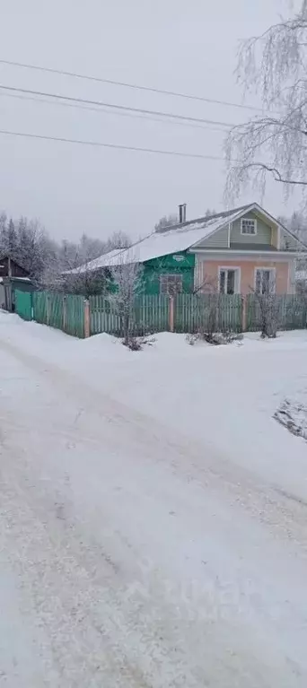 Дом в Ивановская область, Вичугский район, пос. Старая Вичуга ул. 1-я ... - Фото 0