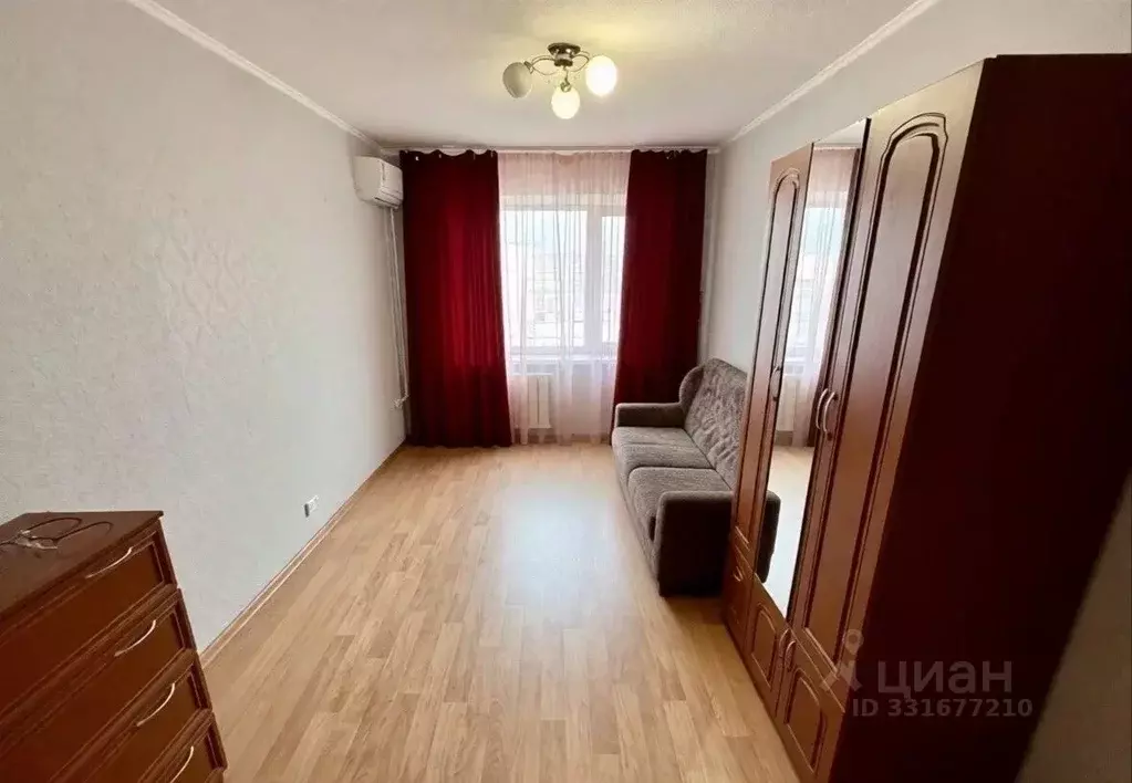 2-к кв. Ростовская область, Батайск Коммунистическая ул., 197 (36.5 м) - Фото 1