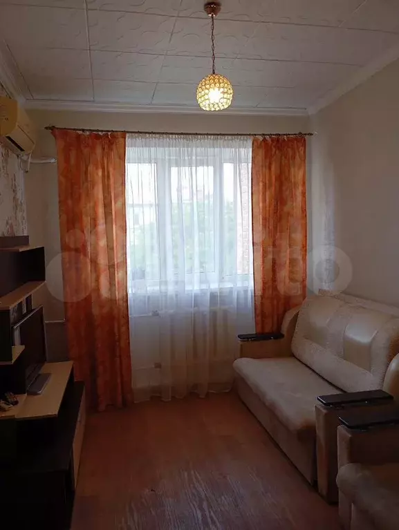 Комната 17 м в 1-к., 4/4 эт. - Фото 0