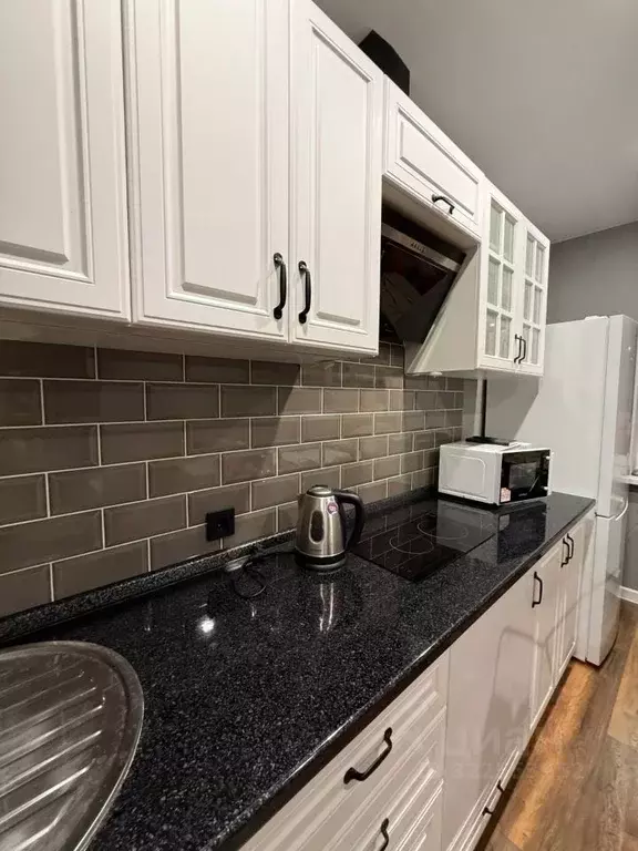 1-к кв. Тульская область, Тула просп. Ленина, 142 (43.0 м) - Фото 2