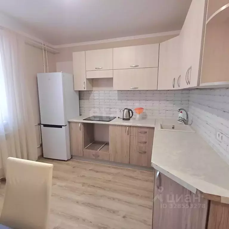 2-к кв. Оренбургская область, Оренбург просп. Победы, 157/1 (49.0 м) - Фото 1