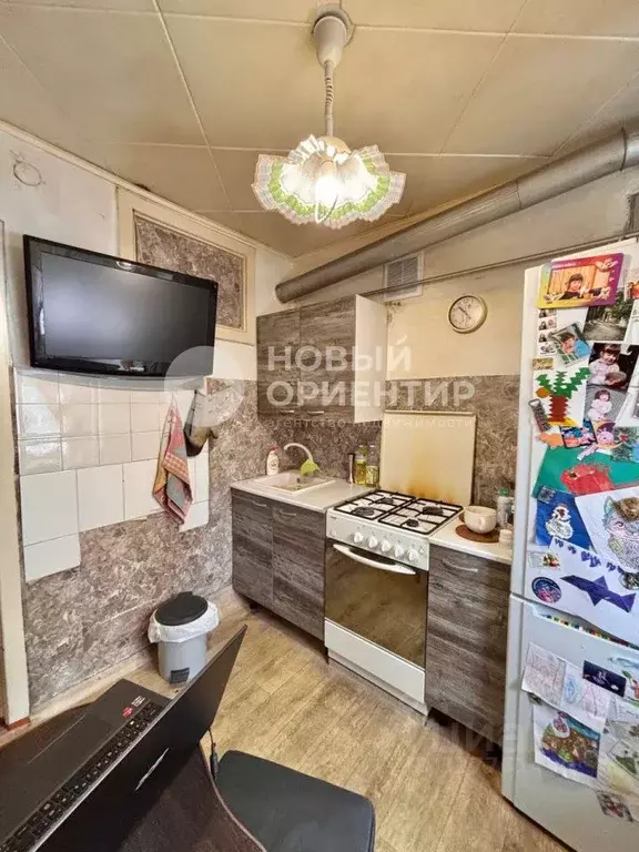 1-к кв. Свердловская область, Екатеринбург ул. Авиаторов, 7 (30.6 м) - Фото 2