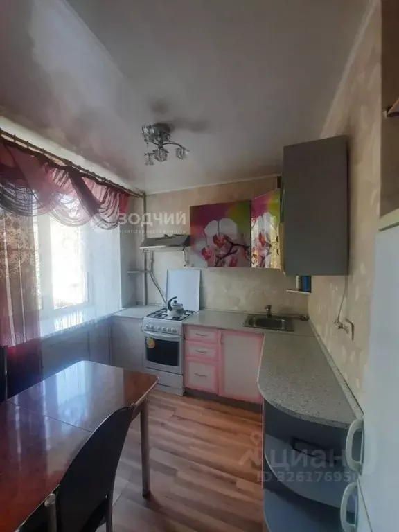 1-к кв. Чувашия, Шумерля Октябрьская ул., 7 (31.0 м) - Фото 1