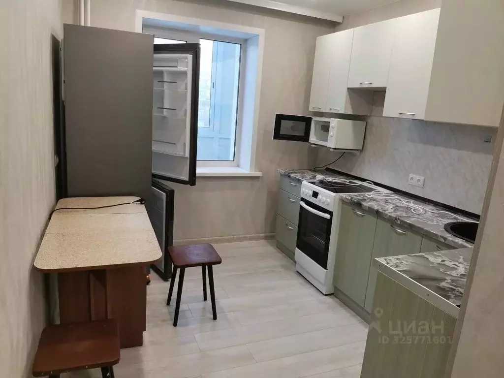 2-к кв. Кемеровская область, Кемерово Инициативная ул., 29А (48.0 м) - Фото 1