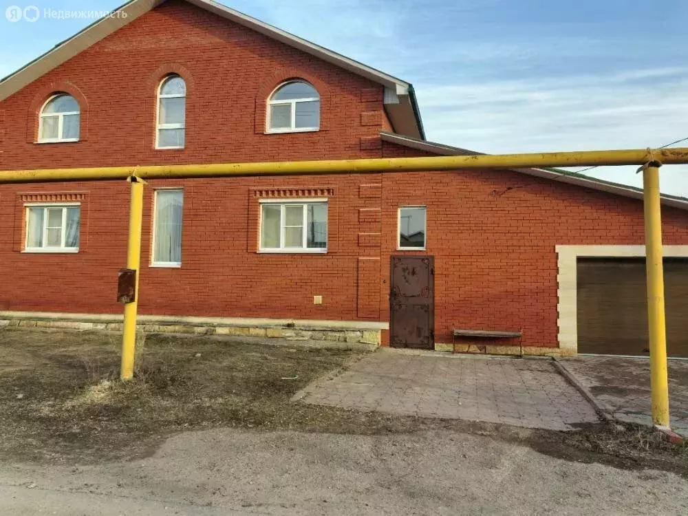 Дом в Сызрань, посёлок Засызранский, Базисная улица, 49 (300 м) - Фото 1