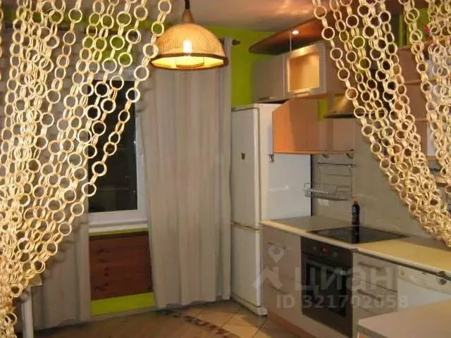 3-к кв. Свердловская область, Екатеринбург ул. Уральская, 77 (71.3 м) - Фото 2