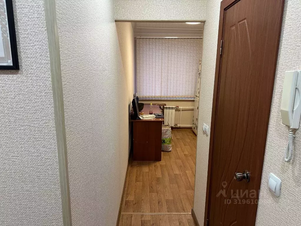 3-к кв. Волгоградская область, Волгоград бул. Энгельса, 16 (64.9 м) - Фото 1