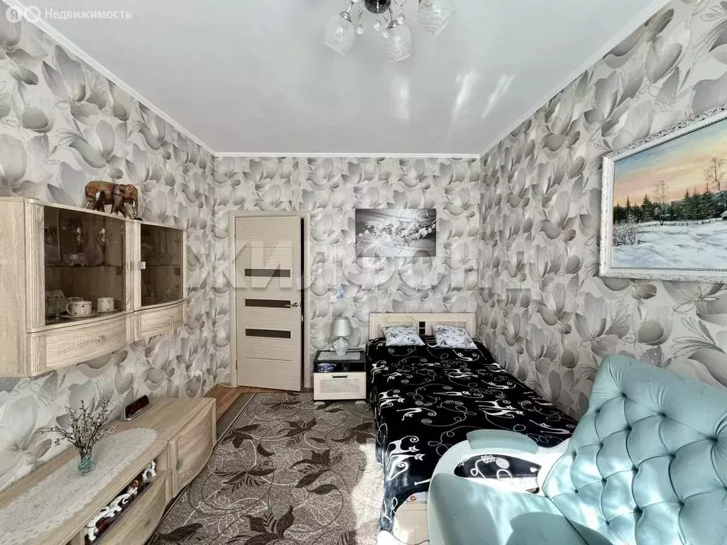 1-комнатная квартира: Иркутский муниципальный округ, рабочий посёлок ... - Фото 0