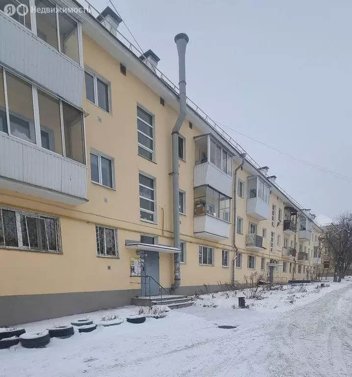 2-комнатная квартира: Верхняя Пышма, улица Петрова, 49 (46 м) - Фото 2