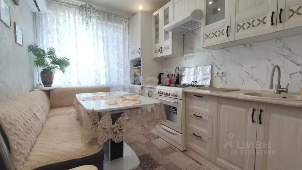4-к кв. Краснодарский край, Ейск ул. Седина (75.6 м) - Фото 1