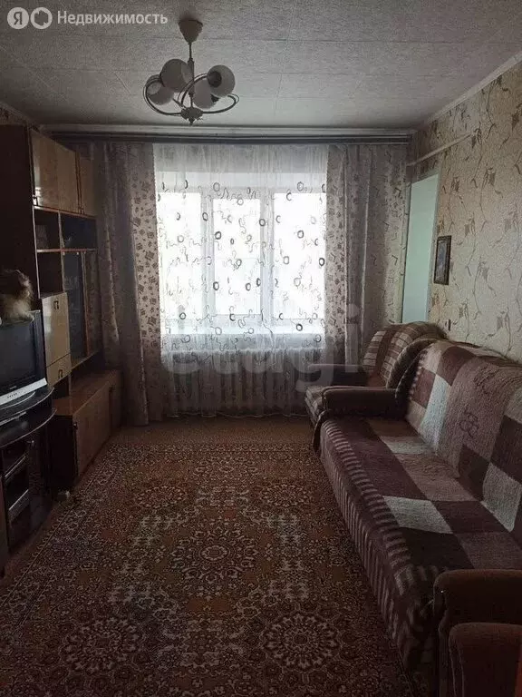 2-комнатная квартира: Бежецк, Воздвиженский переулок, 32 (51.3 м) - Фото 1