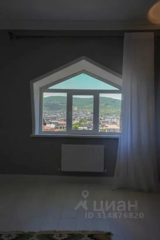 3-к кв. Дагестан, Дербент пер. Семена Ильдатова, 2 (90.0 м) - Фото 1