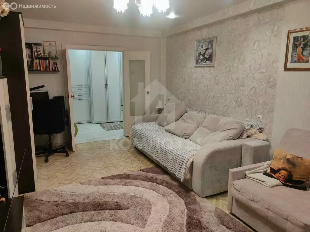 2-комнатная квартира: Воронеж, улица Урицкого, 82 (64.2 м) - Фото 2