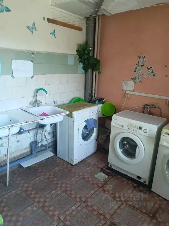Комната Омская область, Омск просп. Королева, 4А (17.1 м) - Фото 1