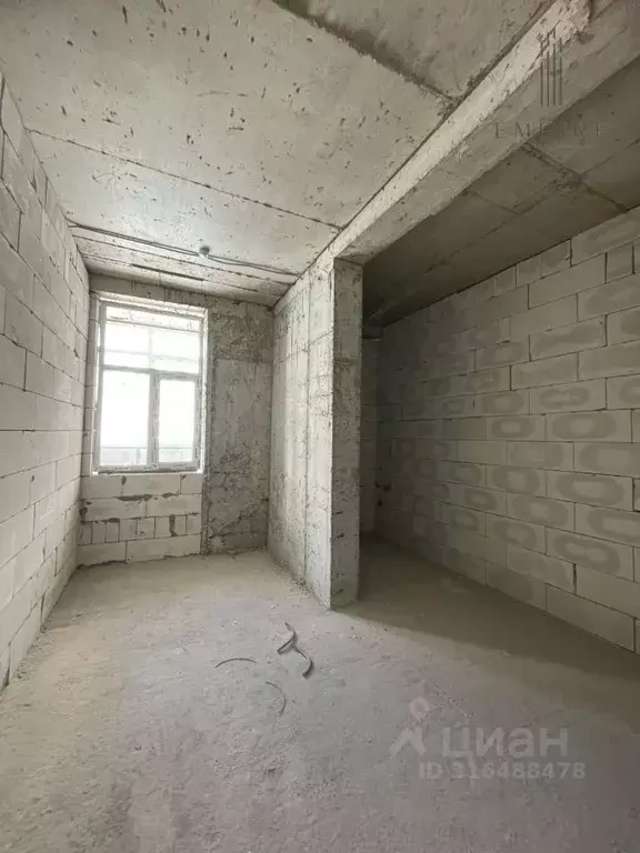 3-к кв. Чеченская республика, Грозный ул. Мира, 52 (94.0 м) - Фото 1