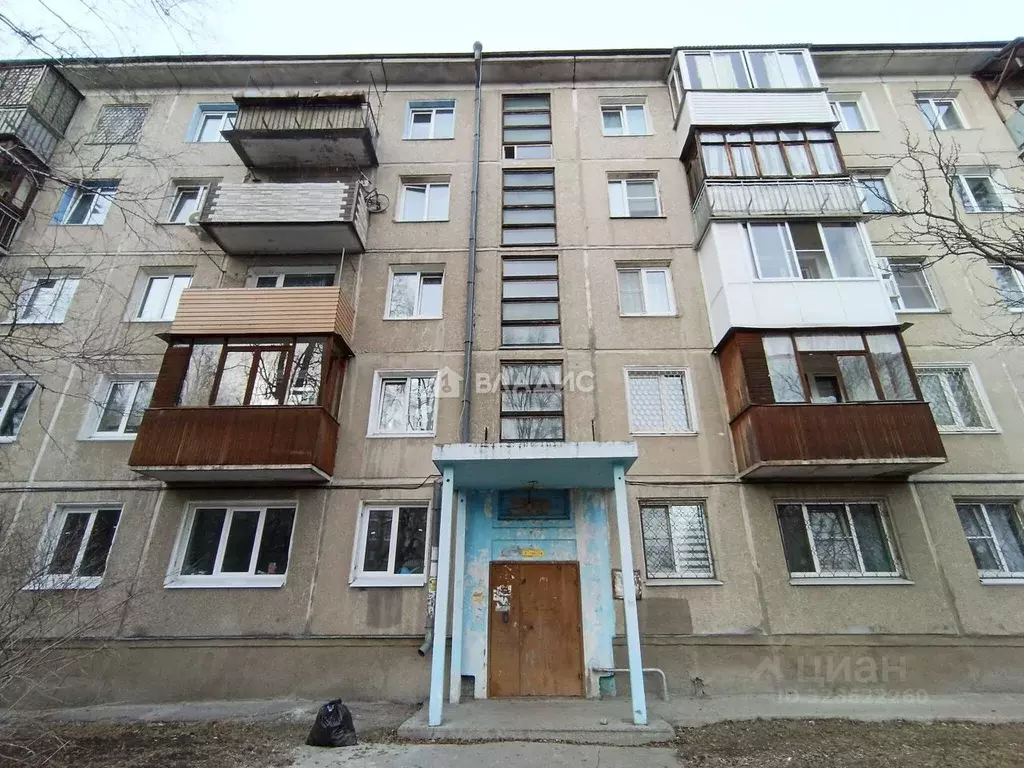 3-к кв. Иркутская область, Ангарск 15-й мкр, 17 (56.1 м) - Фото 1