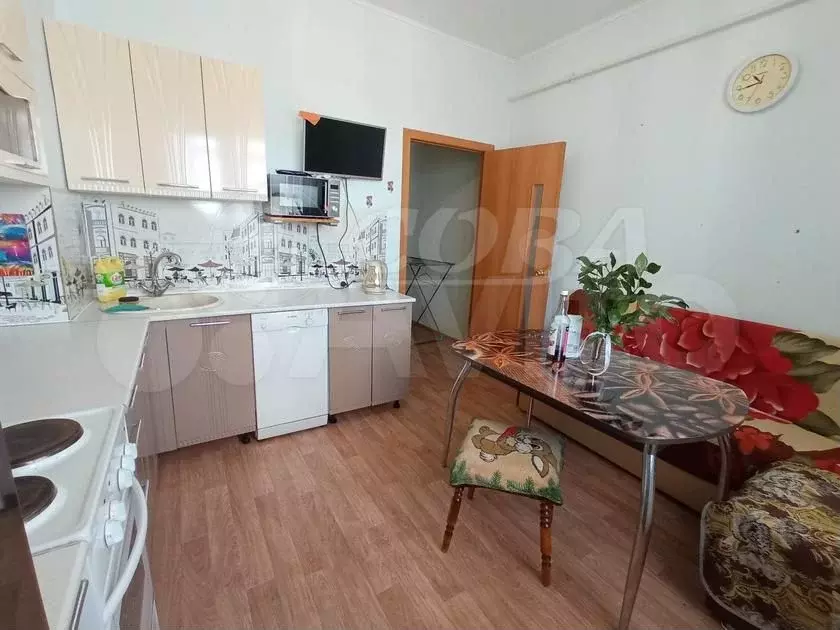 2-к. квартира, 71 м, 17/17 эт. - Фото 1